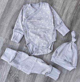 Комплект «Сердечки» серый, девочка 0-3 месяцев