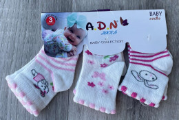 Шкарпетки ADN «Зайчики» мікс кольорів, дівчинка 0-12 місяців