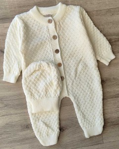 Чоловічок Bursa Tricomer "Краплинки" молочний, унісекс 3-6 місяців