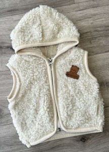 Жилет Story Baby "Ведмедик" бежевий, унісекс 6-9-12-18 місяців