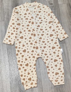 Человечек «Сердечки» бежевый, девочка 0-3-6 месяцев