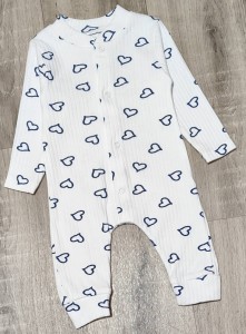 Человечек Pamira «Сердечка» белый, девочка 3-6-9 месяцев