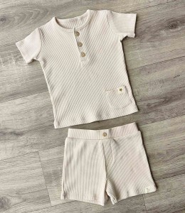 Костюм «Звездочка» бежевый, мальчик 6-9-18-24-36 месяцев