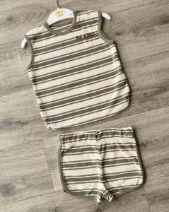 Костюм «Be kind» зеленый, мальчик 6-9-12 месяцев