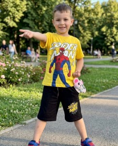 Костюм Disney "Spider Man" жёлтый, мальчик 3-4-5-7-9 лет