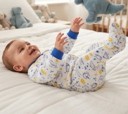 Человечек «Дино» белый, мальчик 0-3-6 месяцев